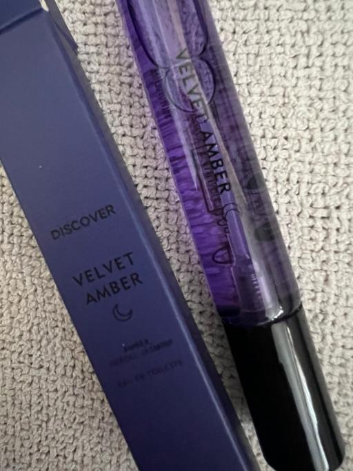 Buy & Sell Elemore Vale Sunderland - Photos for Velvet Amber Eau De Toilette ( New )