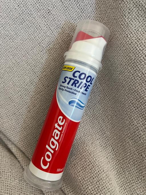 Buy & Sell Easington Lane Sunderland - Photos for Toothpaste ( New Sealed item )