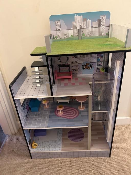 Buy & Sell Erdington Birmingham - Photos for 4 storey doll house with rooftop terrace