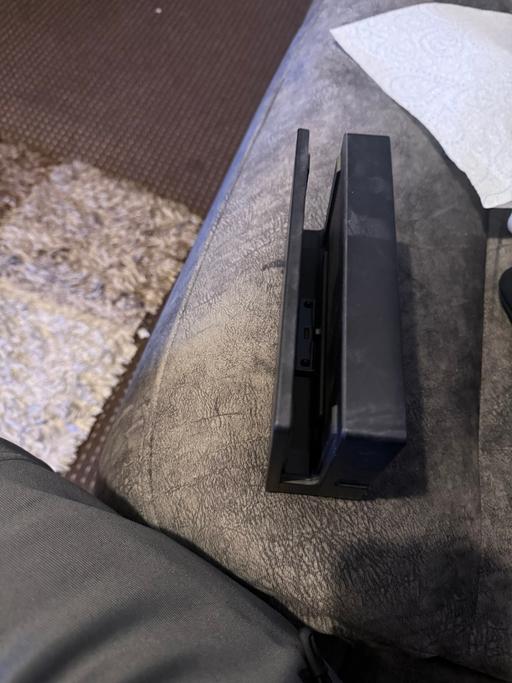 Buy & Sell Darlaston Walsall - Photos for Nintendo switch no joycons but has pro co