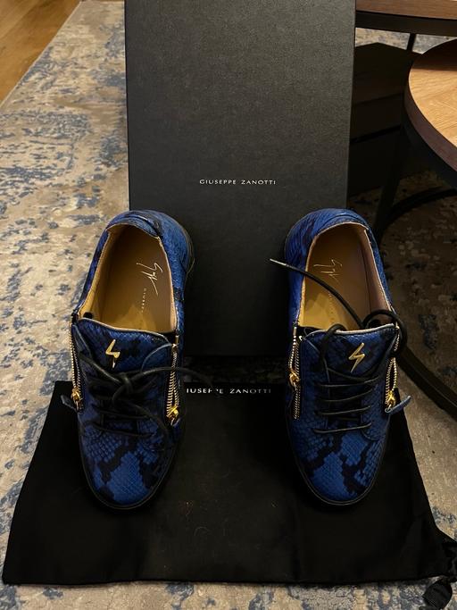 Buy & Sell Bicester Cherwell - Photos for Men’s blue Giuseppe Zanotti trainers