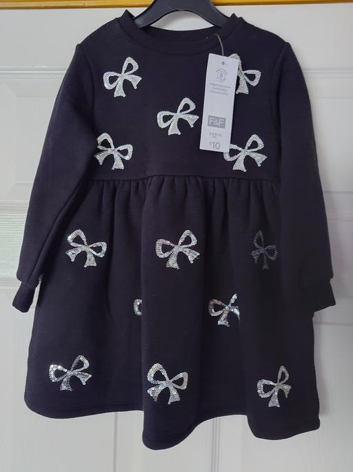 Buy & Sell Woodthorpe Charnwood - Photos for Girls black dress size 4-5 years