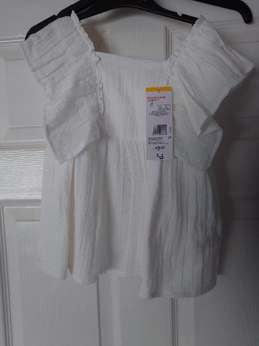 Buy & Sell Woodthorpe Charnwood - Photos for Girls white top size 6-7 years