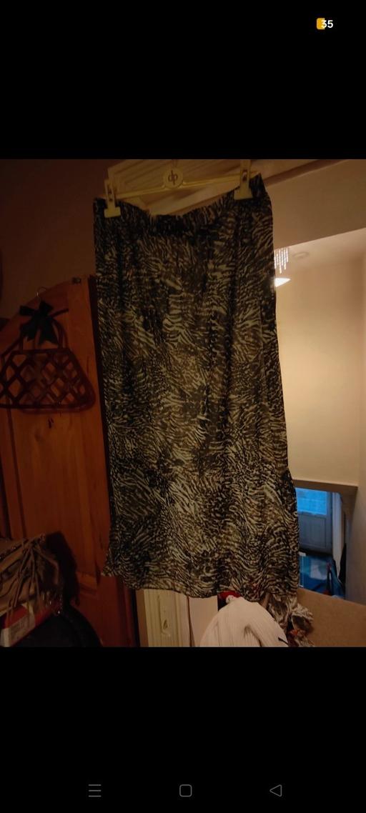 Buy & Sell Ponthenry Carmarthenshire - Wales - Photos for Skirt
