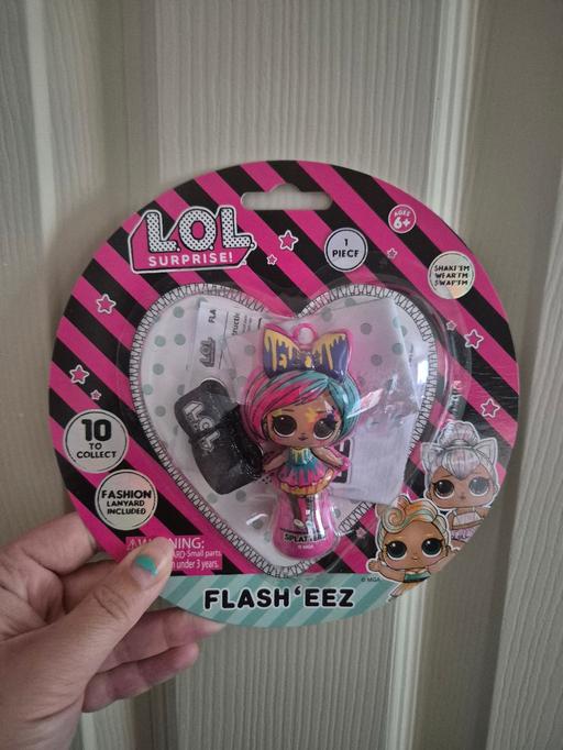 Buy & Sell Crumpsall Manchester - Photos for new LOL Surprise Flasheez