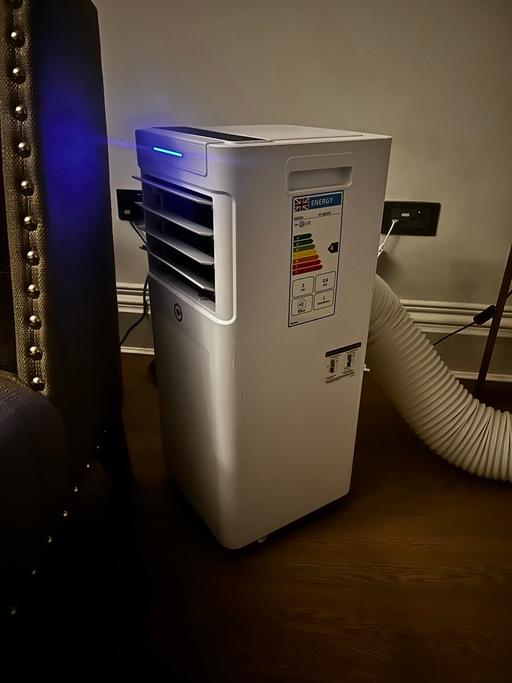 Buy & Sell Chelsea South West London - Photos for Portable Air conditioner 7000btu