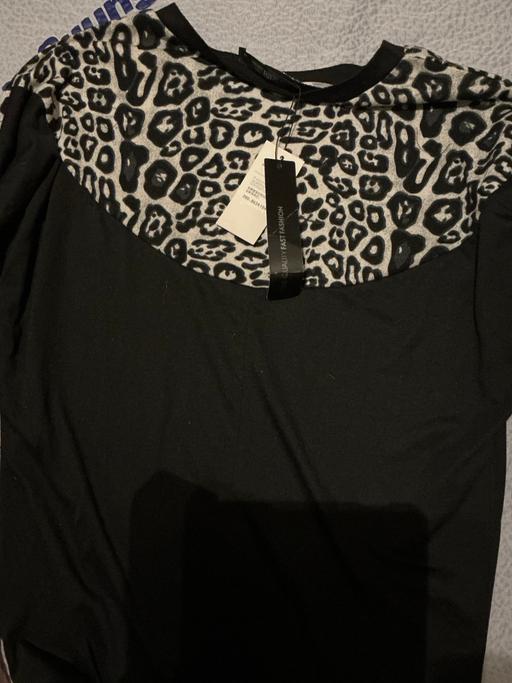 Buy & Sell Ringstead North Northamptonshire - Photos for Women’s NWT leopard print top size M