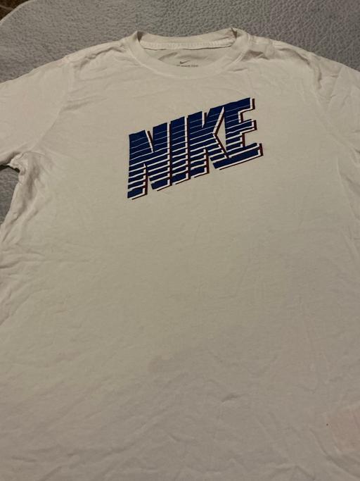 Buy & Sell Ringstead North Northamptonshire - Photos for Boys Nike t shirt XL