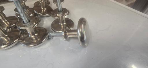 Buy & Sell Bowthorpe Norwich - Photos for cabinet door knobs with screws ( can post)