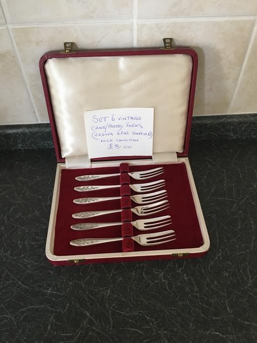 Buy & Sell Romford Havering - Photos for Vintage cake/pastry forks