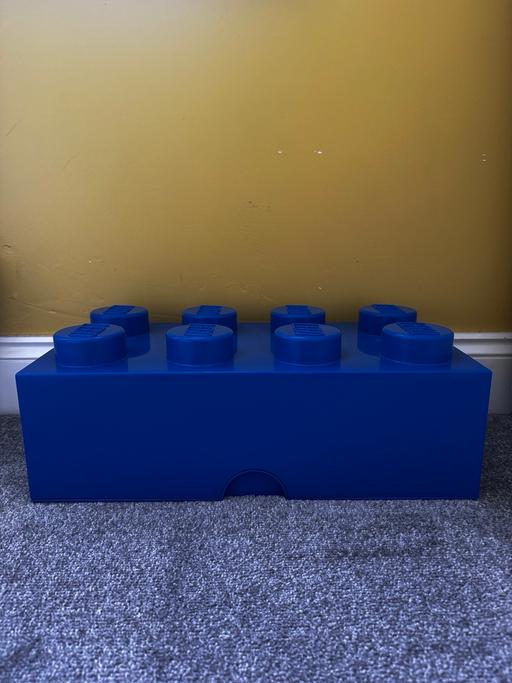 Buy & Sell Mitcham Merton - Photos for Lego Bundle including XL storage box