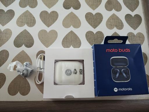 Buy & Sell Farringdon Sunderland - Photos for Motorola - Moto Buds