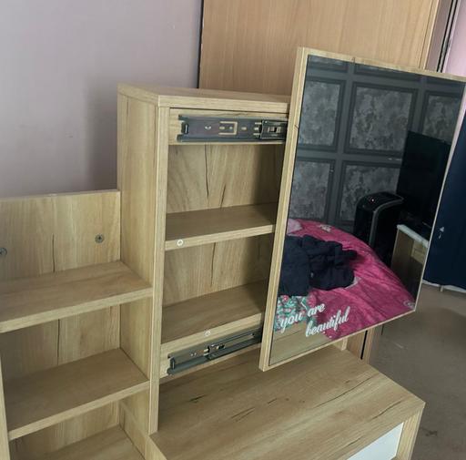Buy & Sell Lingley Mere Business Park Warrington - Photos for Dressing table