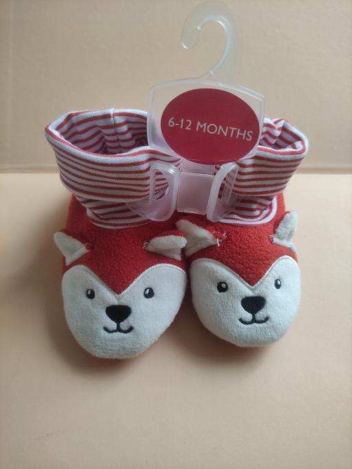 Buy & Sell Grafton Street Industrial Estate West Northamptonshire - Photos for John Lewis baby shoes