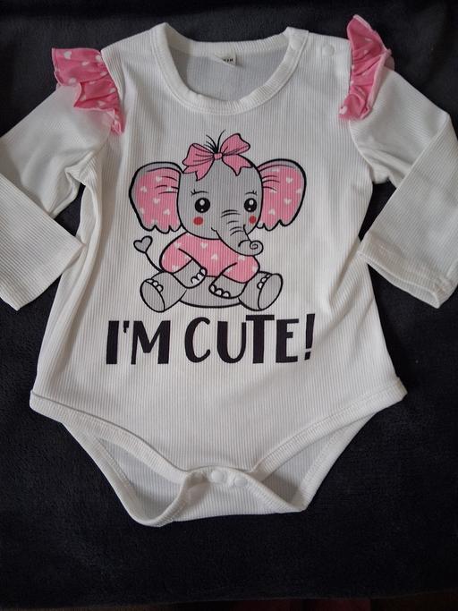Buy & Sell Zone 2 Lichfield - Photos for 6/9 months vest