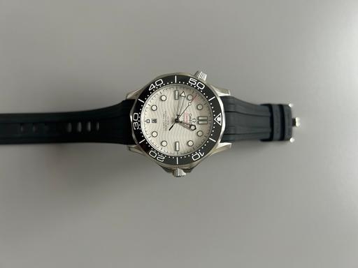 Buy & Sell Chinley High Peak - Photos for Omega Seamaster Replica Watch
