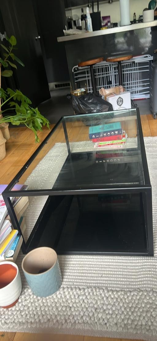 Buy & Sell Clapham South West London - Photos for Coffee table
