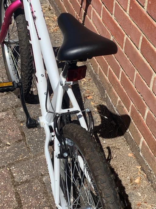 Buy & Sell Alderholt Dorset - Photos for Huffy Girls Mountain Bike 16” wheels