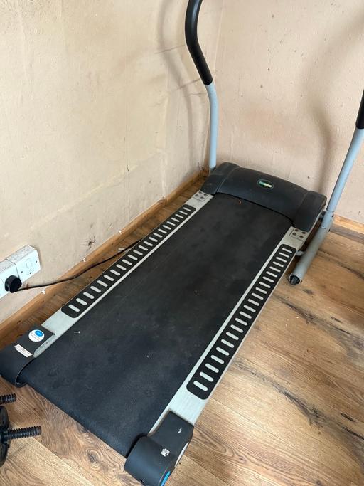 Buy & Sell Watford Three Rivers - Photos for Plug in treadmill