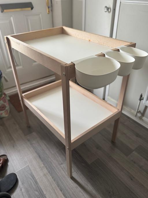 Buy & Sell Fulham Broadway South West London - Photos for IKEA changing table £10