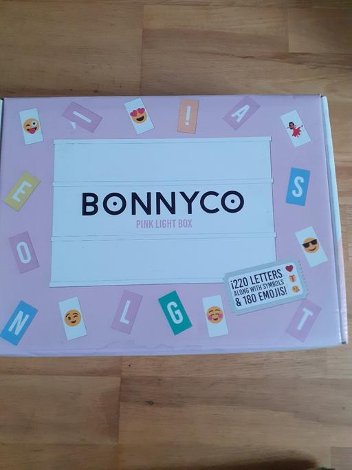 Buy & Sell Elmstead South East London - Photos for bonnyco pink light