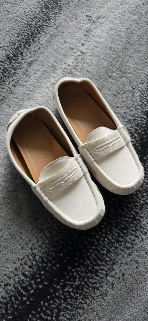 Buy & Sell Manor House North London - Photos for kids smart shoes