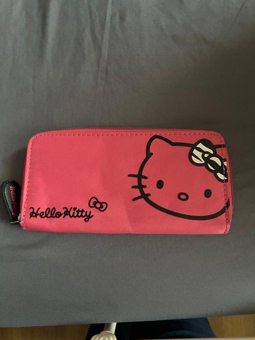 Buy & Sell Chase Terrace Lichfield - Photos for Hello kitty purse