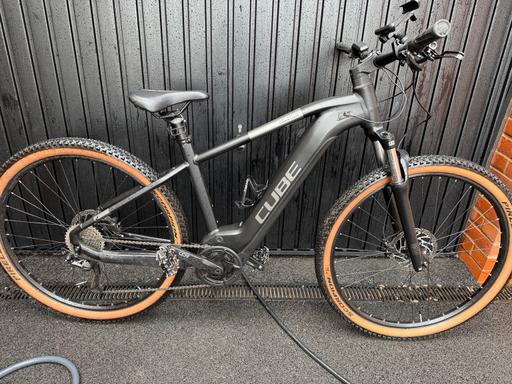 Buy & Sell Whittington Lichfield - Photos for Cube Hybrid Performance 625