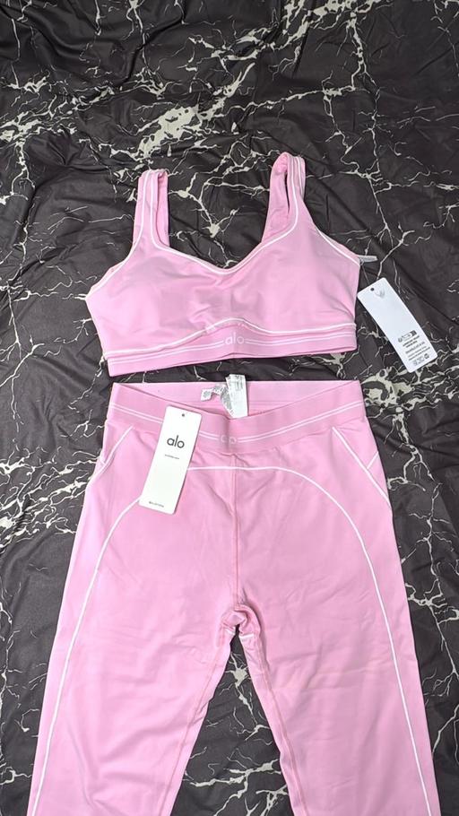 Buy & Sell Barking Barking and Dagenham - Photos for ALO YOGA SET||PINK||BRANDNEW✅||24Hr SHIP🔌