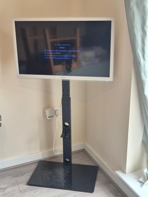 Buy & Sell Pelsall Walsall - Photos for samsung smart 32inch tv