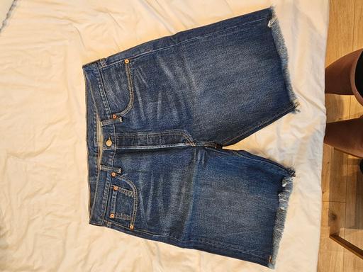 Buy & Sell Ilford Redbridge - Photos for Levi's 501 Men’s Denim Cut-Off Shorts – Blue