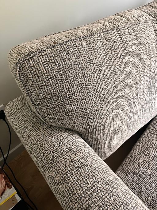 Buy & Sell Grayshott East Hampshire - Photos for 3 seater sofa