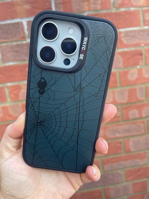 Buy & Sell Buckden Huntingdonshire - Photos for Tough MagSafe iPhone 16 Pro Case