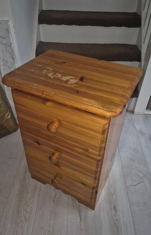 Buy & Sell East India East London - Photos for 3 drawer wooden bedside table