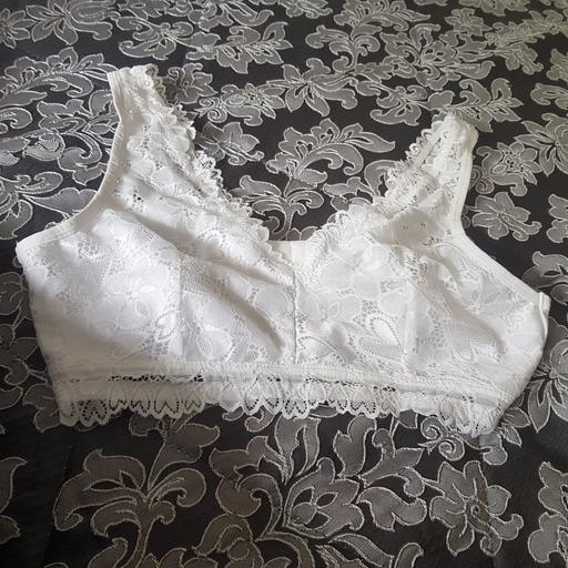 Buy & Sell Wythall Bromsgrove - Photos for NEW LACE BRA 16