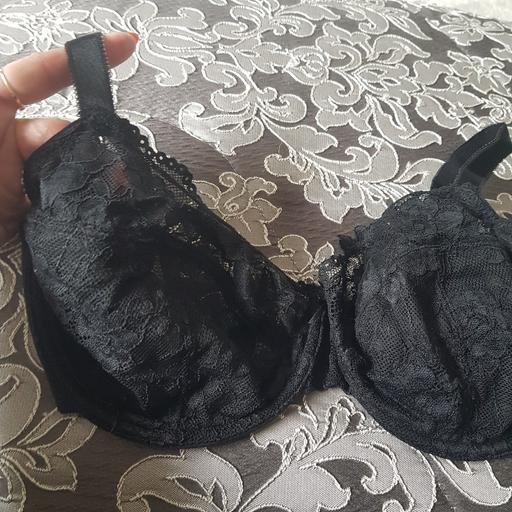 Buy & Sell Wythall Bromsgrove - Photos for NEW M&S BRA 36D BLACK