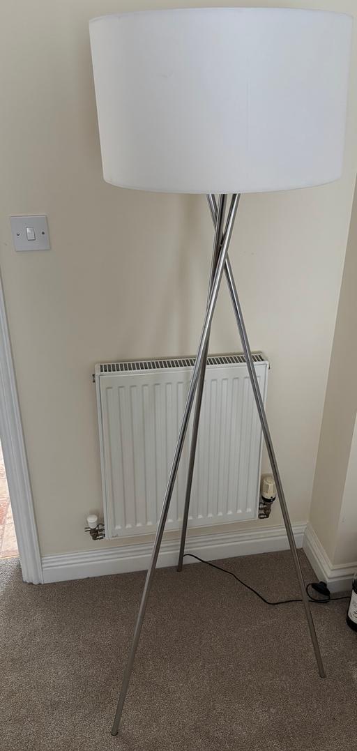 Buy & Sell Fleet Hart - Photos for lamp with smart wifi bulb