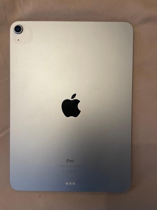 Buy & Sell Newbury Park East London - Photos for Apple iPad Air A2316 4TH Gen