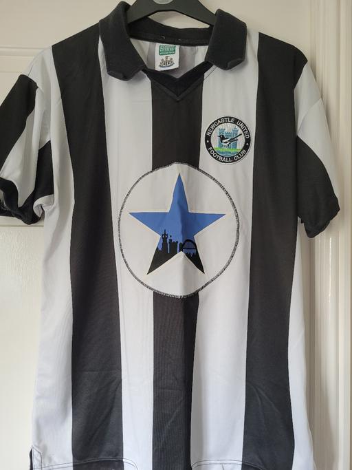 Buy & Sell Herrington Burn Sunderland - Photos for Newcastle united Retro shirt