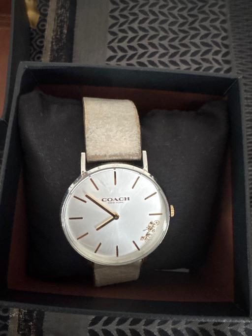 Buy & Sell Seven Kings East London - Photos for Coach watch
