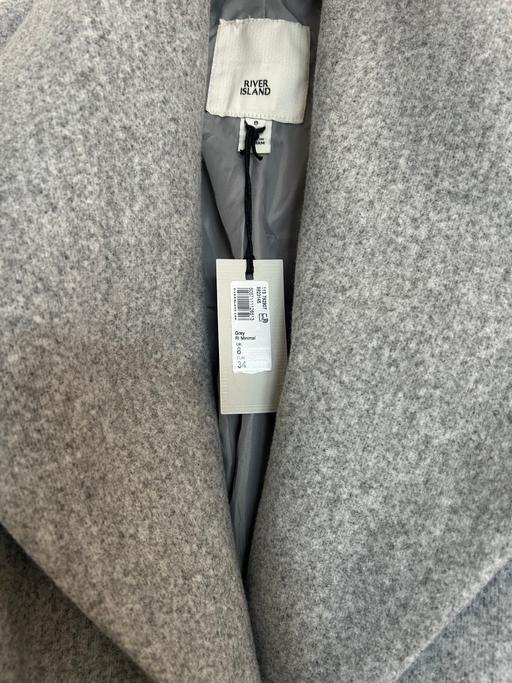 Buy & Sell London Luton Airport Luton - Photos for Woman’s coat