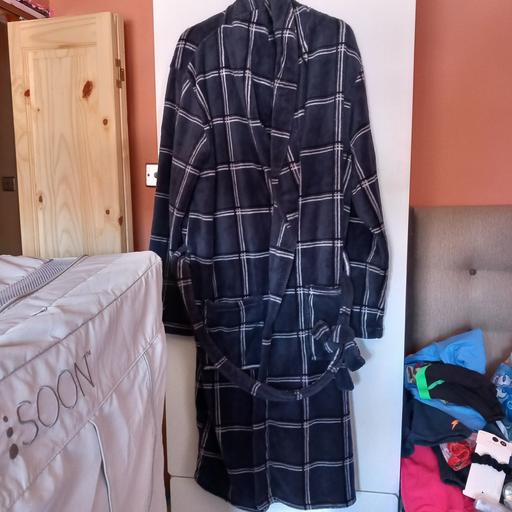 Buy & Sell Sheldon Birmingham - Photos for dressing gown