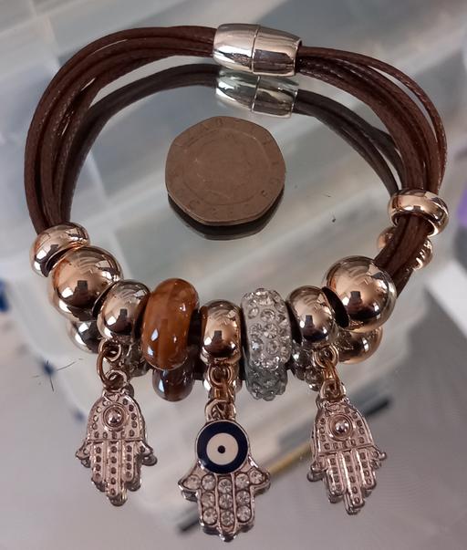 Buy & Sell Thatto Heath Saint Helens - Photos for Hamsa Hand charm bracelet