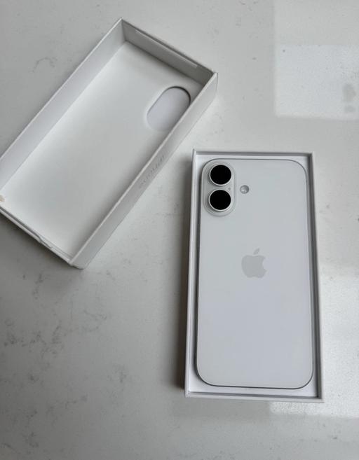 Buy & Sell Leamore Walsall - Photos for iPhone 16 128gb white - Like new !