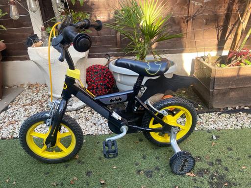 Buy & Sell Darlaston Walsall - Photos for Boys Batman 12” bike & helmet