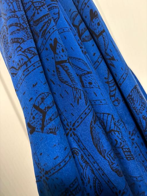 Buy & Sell Charter Avenue Industrial Estate Coventry - Photos for Women's Blue Scarf Elephant And Fish Print
