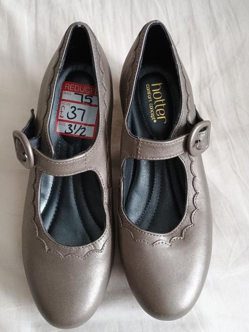 Buy & Sell Lanesfield Wolverhampton - Photos for Ladies Hooters shoes Size 3.5 Brand new