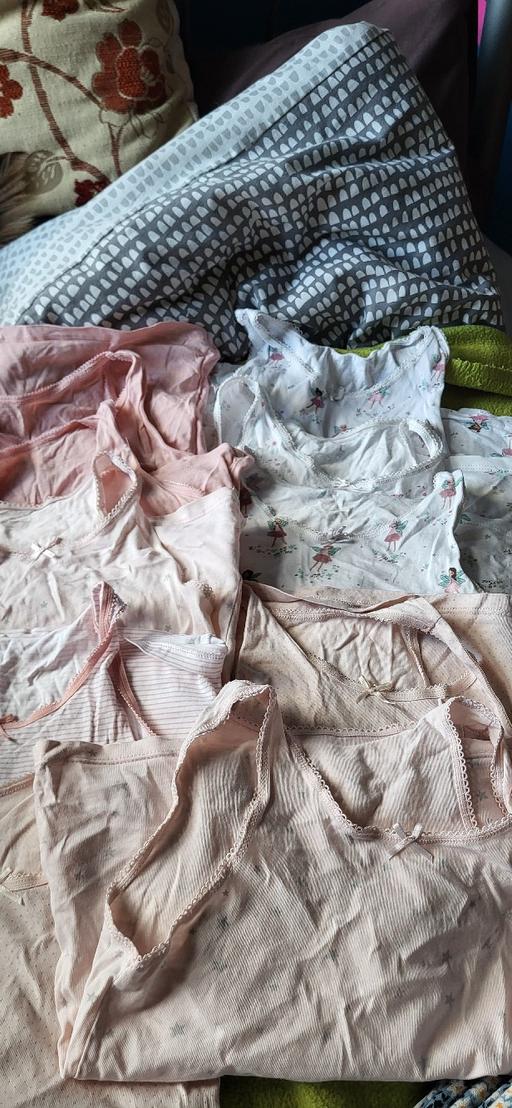 Buy & Sell Radcliffe Bury - Photos for girls vests age 6