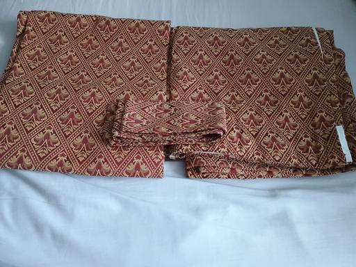 Buy & Sell Ettingshall Park Wolverhampton - Photos for A Brand New Pair of Curtains lined
