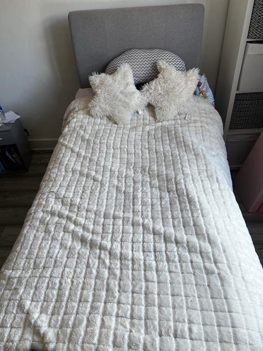 Buy & Sell Wembley Brent - Photos for Ottoman Single Bed